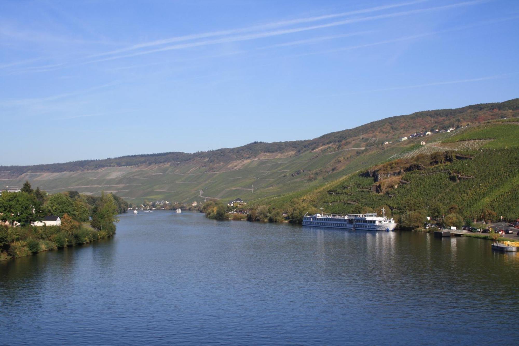 Gästehaus Weingut Mathy-Schanz Osann-Monzel Exterior foto